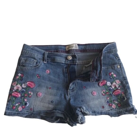 Jordache Floral Embroidered Distressed Hem Boho Denim Jean Shorts Girls Sz 16 - Picture 3 of 13